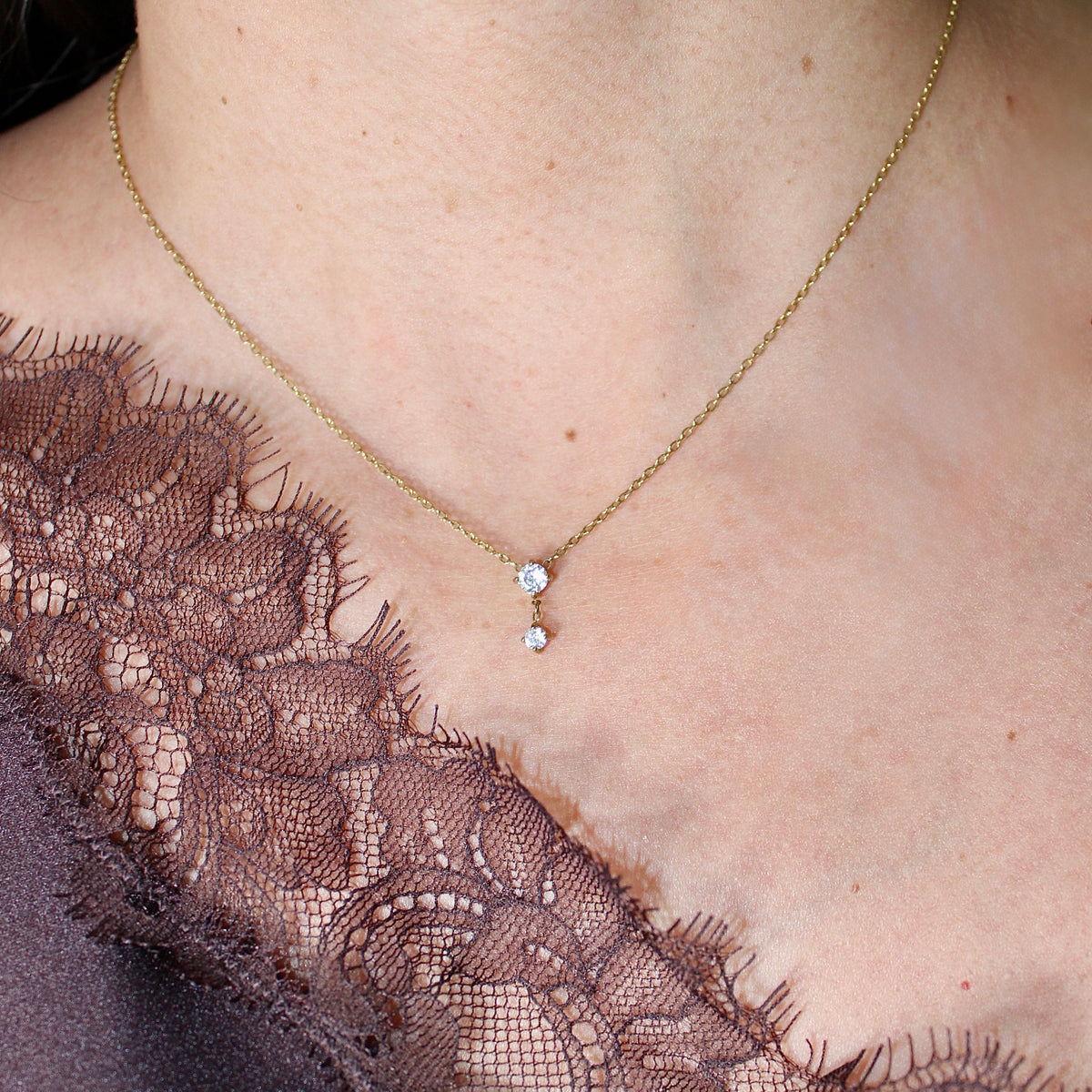 COLLIER ESSENTIEL