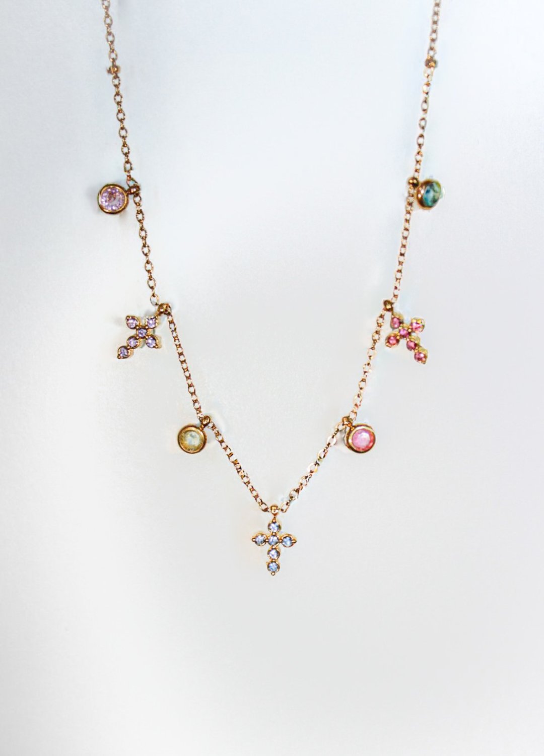 COLLIER HOZANA